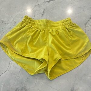 Lululemon Yellow Hottie Hot 2” inseam